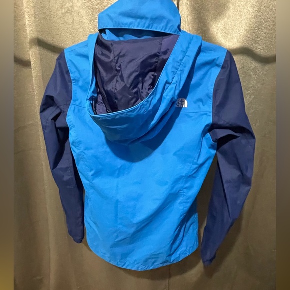 The north face blue sports jacket size small - Picture 4 of 7